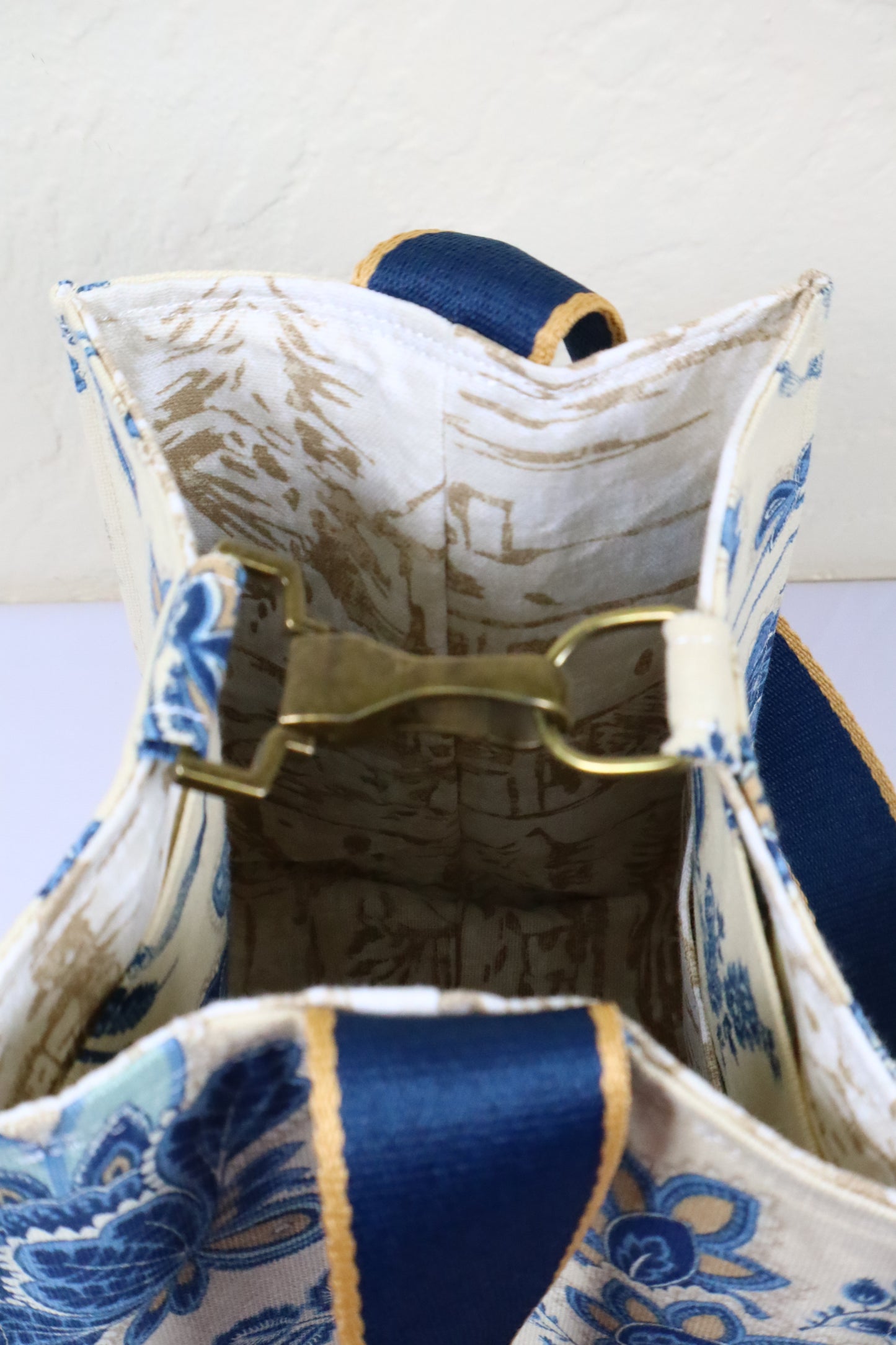 The Box Bag